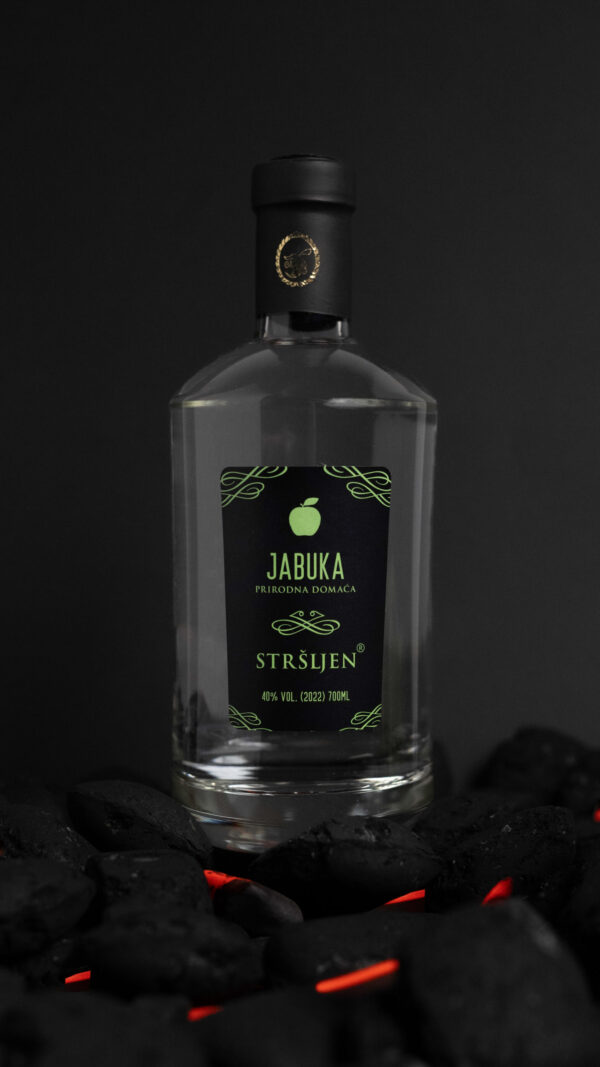 Rakija od jabuke - jabukovača